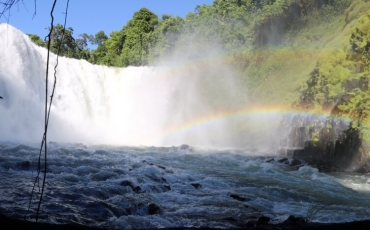 Ponte sobre o Rio Corrente na divisa de Aporé com Serranópolis está fechada.