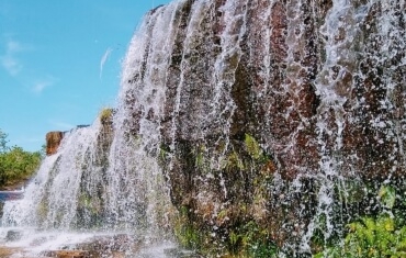Cachoeiras do Vale do Araguaia - Pegadas no Cerrado