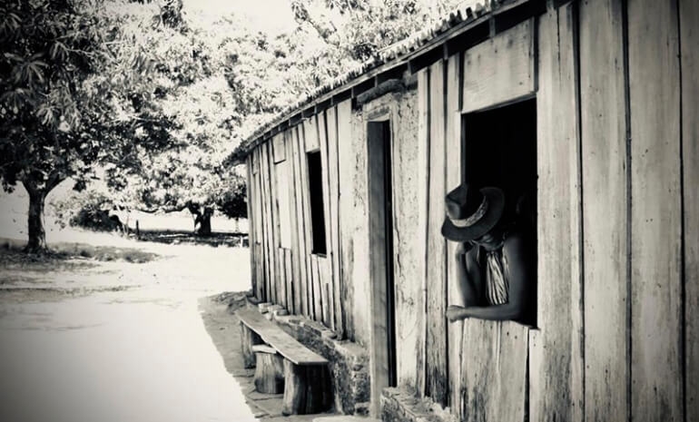 Águas sulfurosas dos Pilões