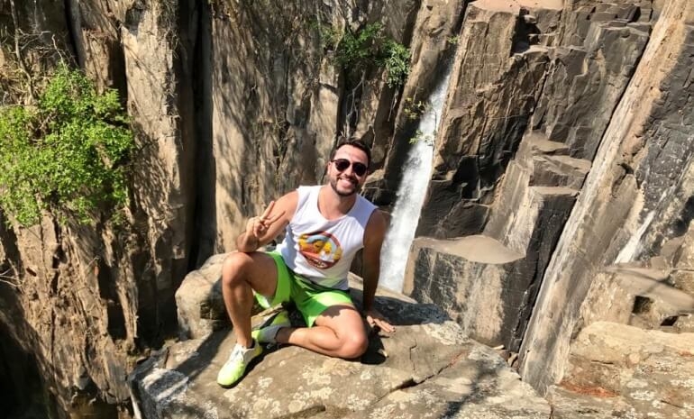 Aventuras na Cachoeira Dois Saltos